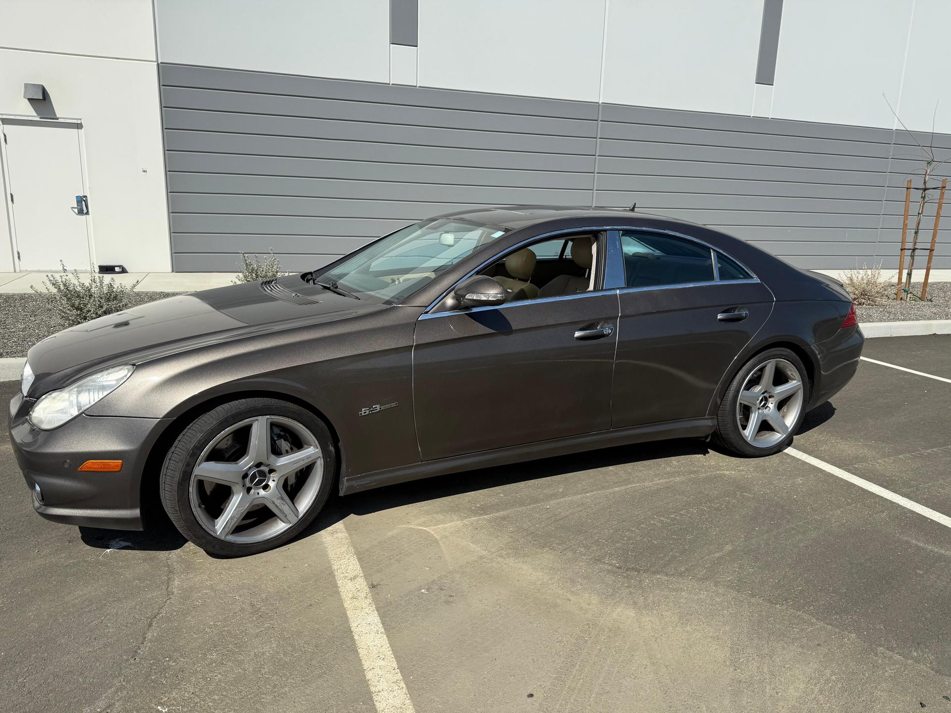 2007 Mercedes-Benz CLS-Class CLS63 AMG - Photo 8